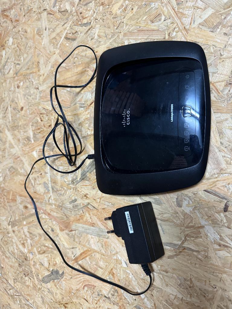 Routeur Linksys E1000, Informatique & Logiciels, Enlèvement ou Envoi, Utilisé, Routeur, Linksys