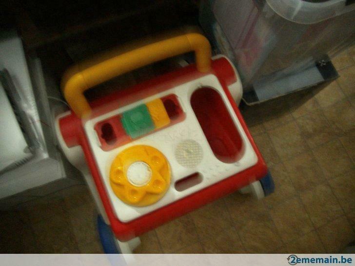 trotteur tomy., Enfants & Bébés, Enlèvement ou Envoi, Utilisé