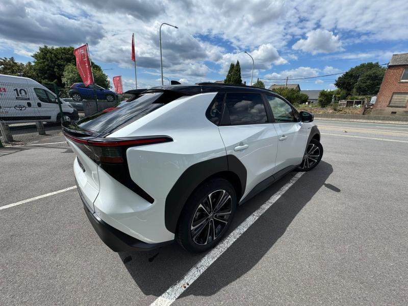 Toyota bZ4X EX DEMO SUV LWB EV 2WD AT Styl, Auto's, Toyota, https://public.car-pass.be/vhr/20fbd763-3c6b-4006-afb8-0c07268638e2