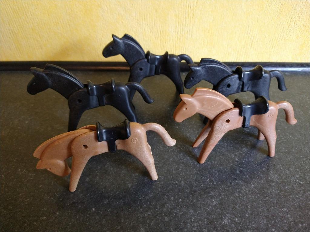 Vintage: Playmobil 5 paarden met zadel, Ophalen