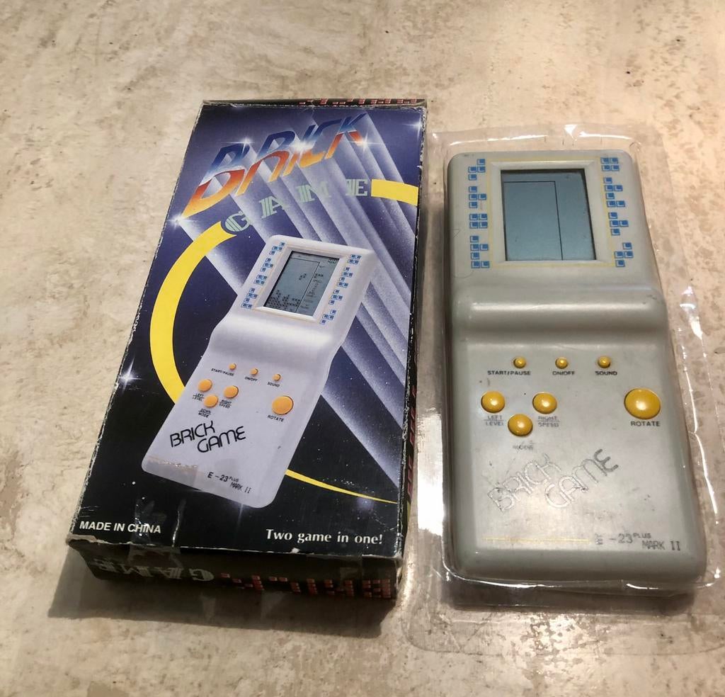 Console Brick Game, Games en Spelcomputers, Spelcomputers | Overige, Gebruikt