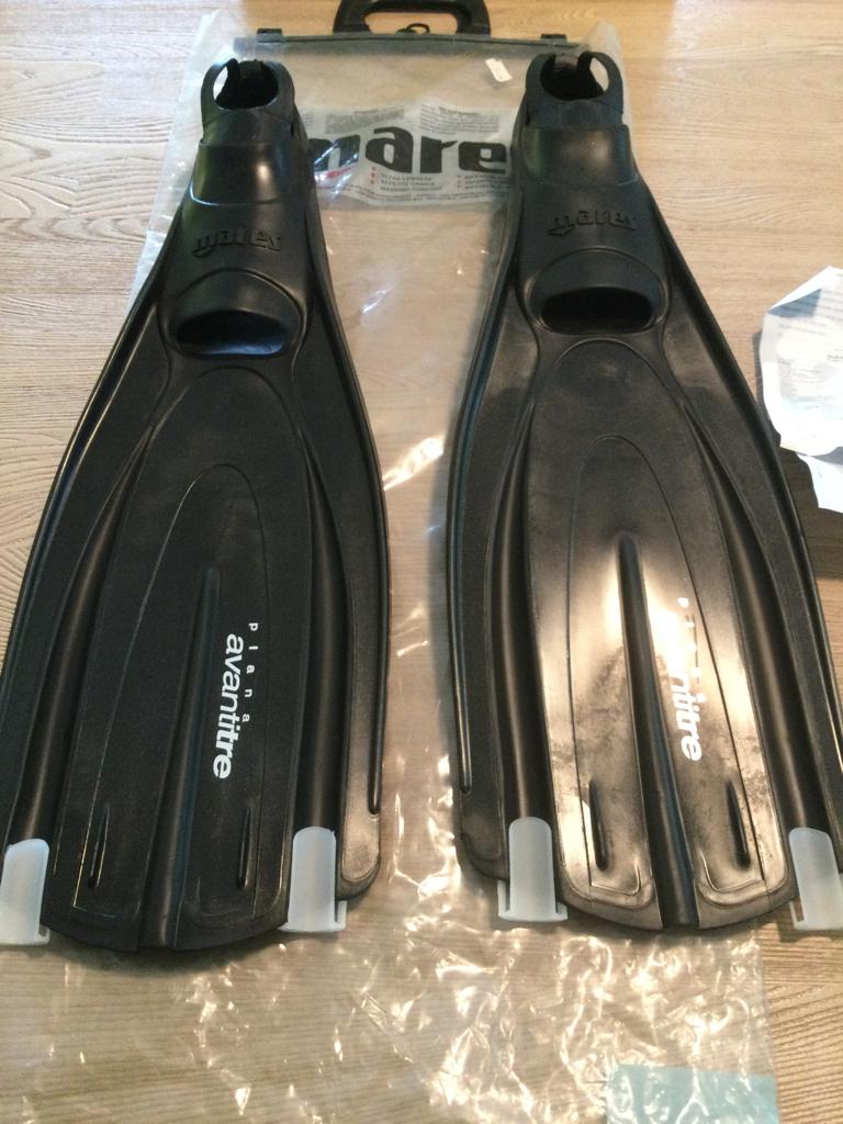 Uit Reststock : Mares Plana Avantitre Black 38/39 Nieuw, Watersport en Boten, Ophalen of Verzenden, Nieuw, Zwem- of Duikvliezen