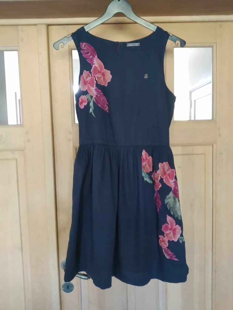 prachtig kleedje Tommy Hilfiger maat 176, Kinderen en Baby's, Kinderkleding | Maat 176, Meisje, Ophalen of Verzenden, Jurk of Rok