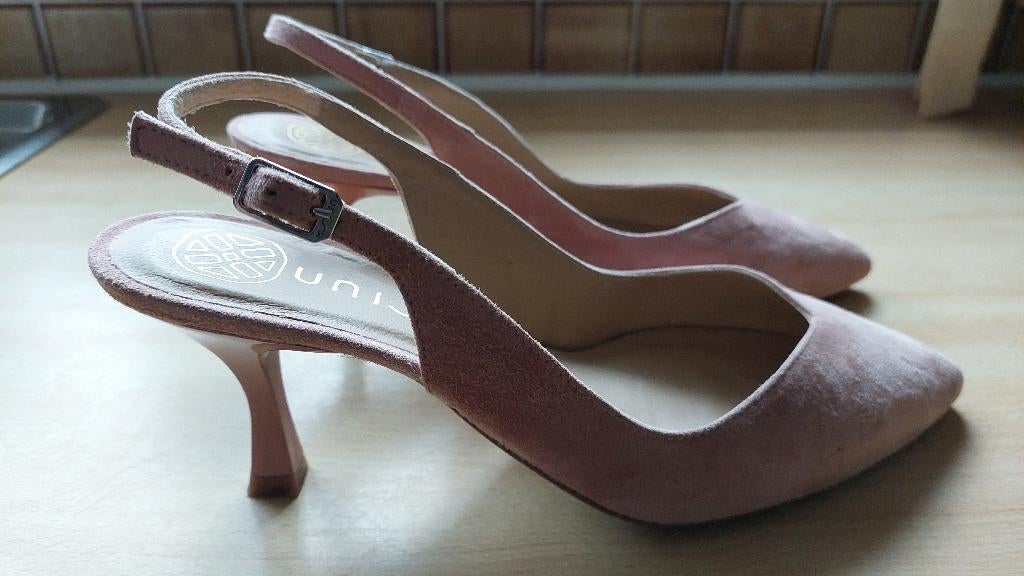 Damesschoenen in suede. (roze), Ophalen, Zo goed als nieuw, Roze, Schoenen met hoge hakken