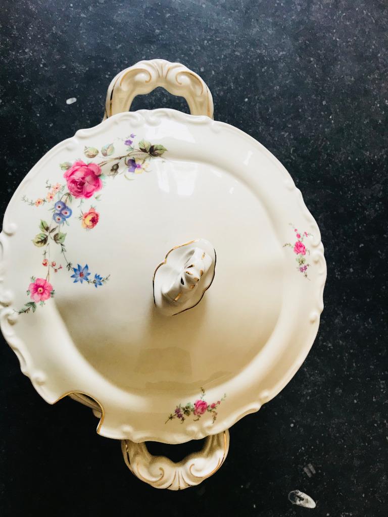 Soupière porcelaine, Enlèvement ou Envoi