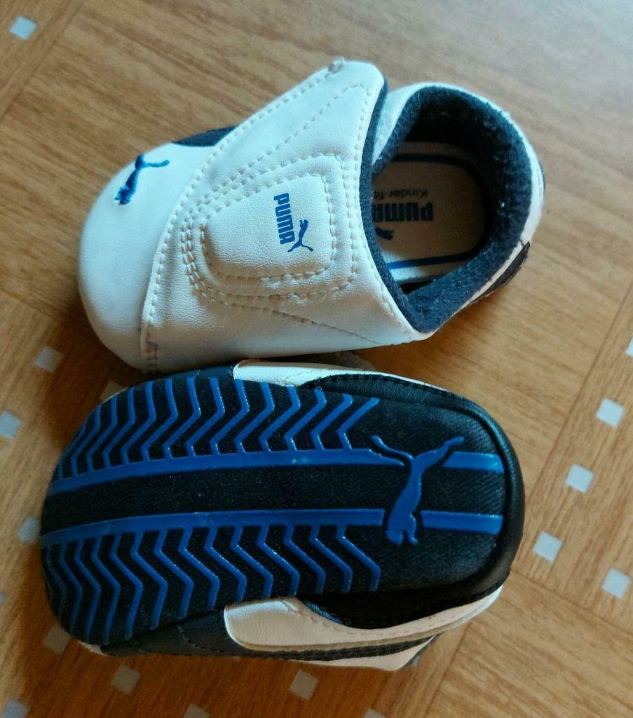 sneakers baskets puma "17" met nike, kors, adidas, Enfants & Bébés, Garçon, Enlèvement ou Envoi, Puma, Comme neuf
