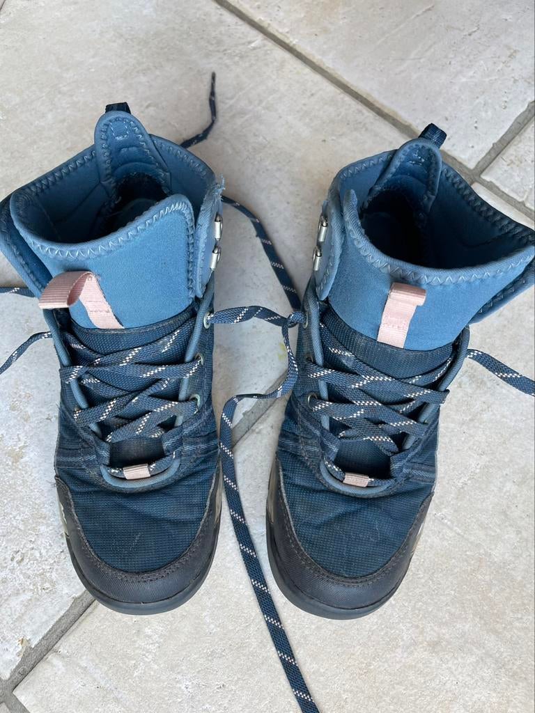 Bottines randonnée femme P 37, Utilisé