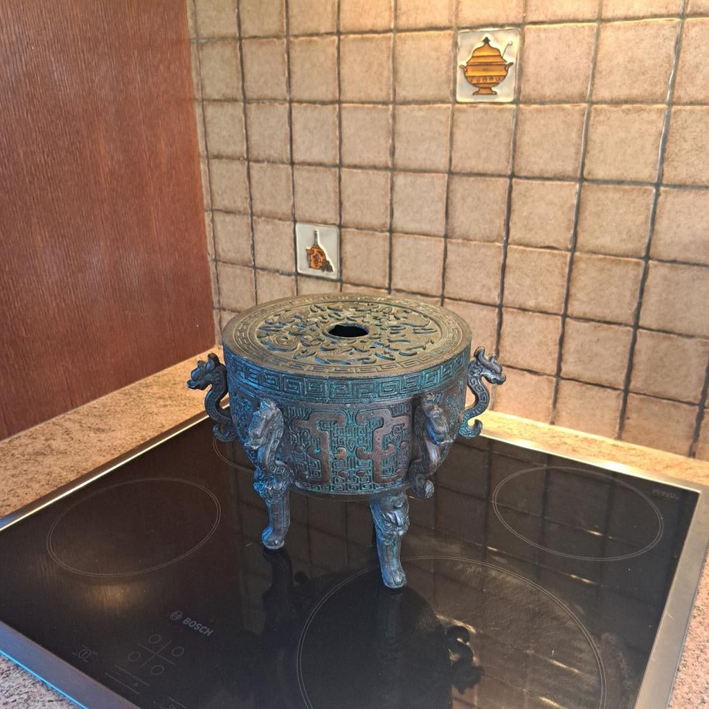 decoratief oosters geinspireerde bronzen pot, Antiek en Kunst, Ophalen