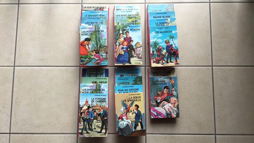 22 livres Ctesse DE SEGUR, Enlèvement, Comme neuf