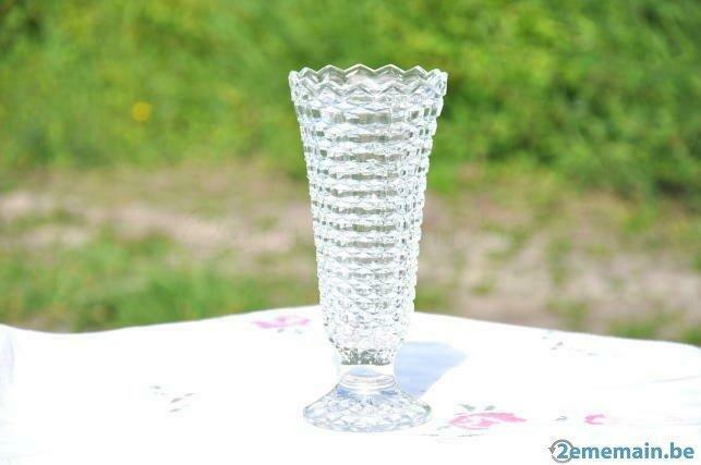 *vase evase  petit pied rond, Antiquités & Art, Enlèvement ou Envoi