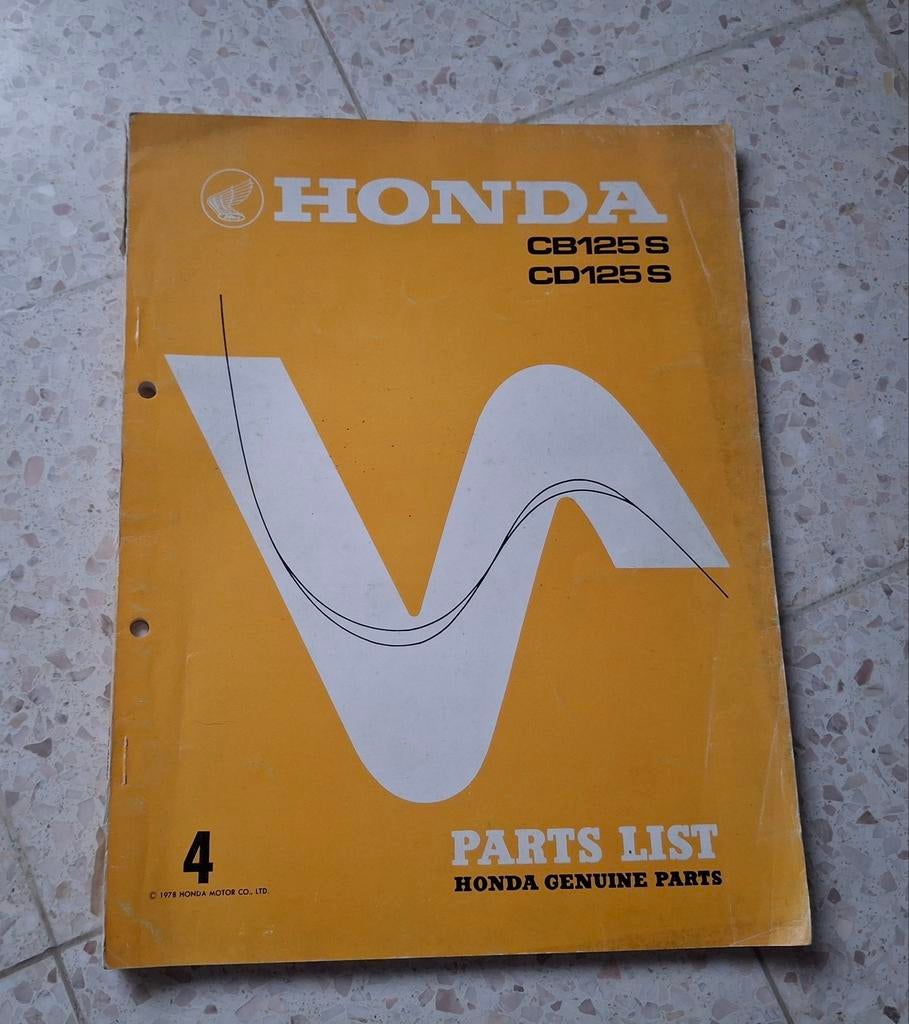 Honda CB125S, CD125S Parts Manual, Motos, Modes d'emploi & Notices d'utilisation, Enlèvement ou Envoi, Honda