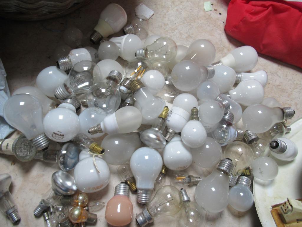 85 ampoules diverses peu servi, Ophalen, Gebruikt, Overige typen