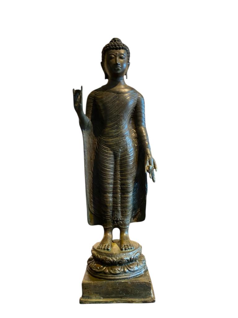 Sculpture en bronze figurant BOUDDHA,Extrême-Orient du XXe., Enlèvement, Comme neuf