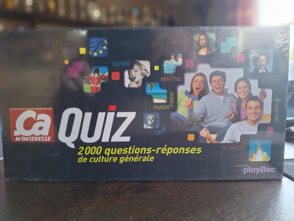 CA M INTERESSE QUIZ, Trois ou quatre joueurs, Enlèvement ou Envoi, Comme neuf, PLAYBAC