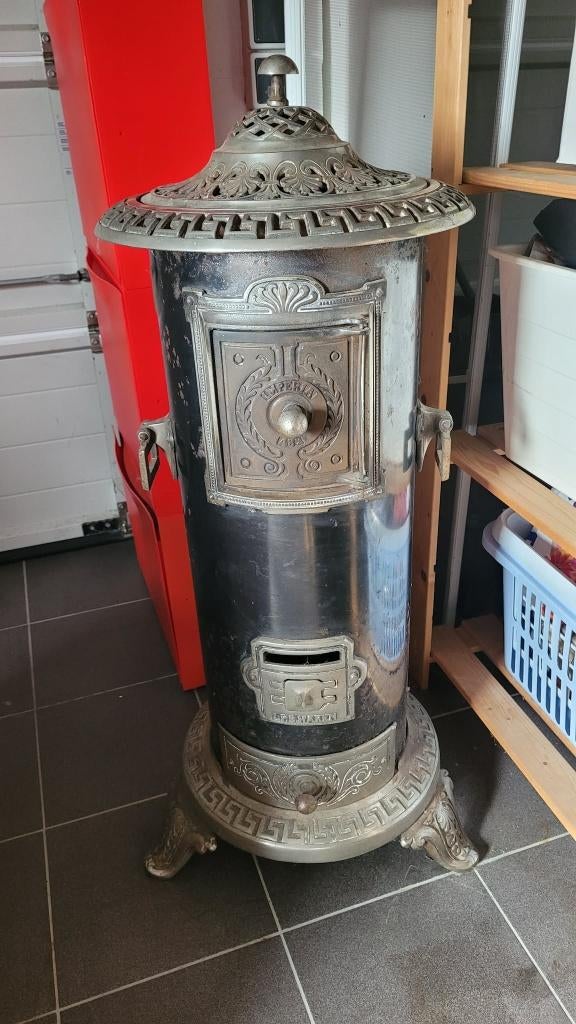 Ancien poêle en fonte L.F.B Haren Imperia 482 - A SAISIR, Ophalen, Gebruikt, Houtkachel, Vrijstaand