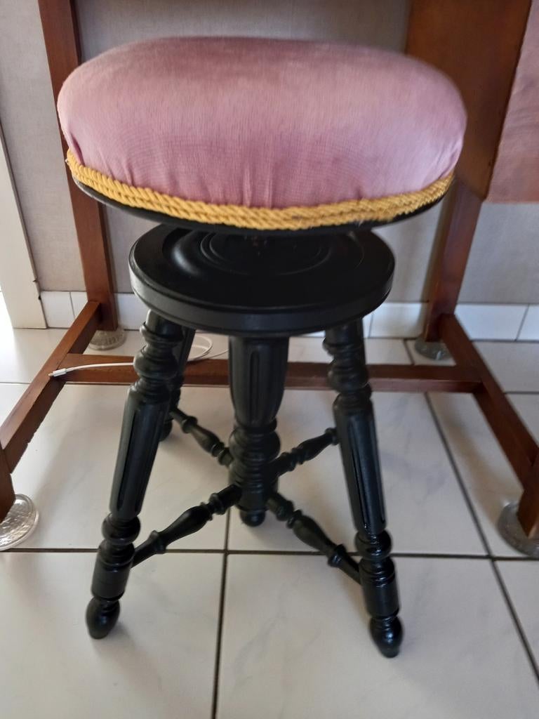 Piano stoeltje, Ophalen, Piano