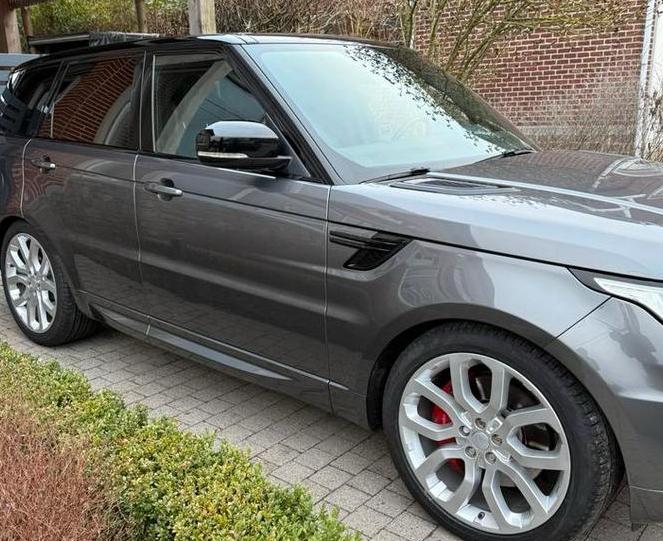 Range rover sport 8/2019, Autos, Land Rover, Particulier, 4x4, ABS, Caméra de recul, Phares directionnels, Régulateur de distance