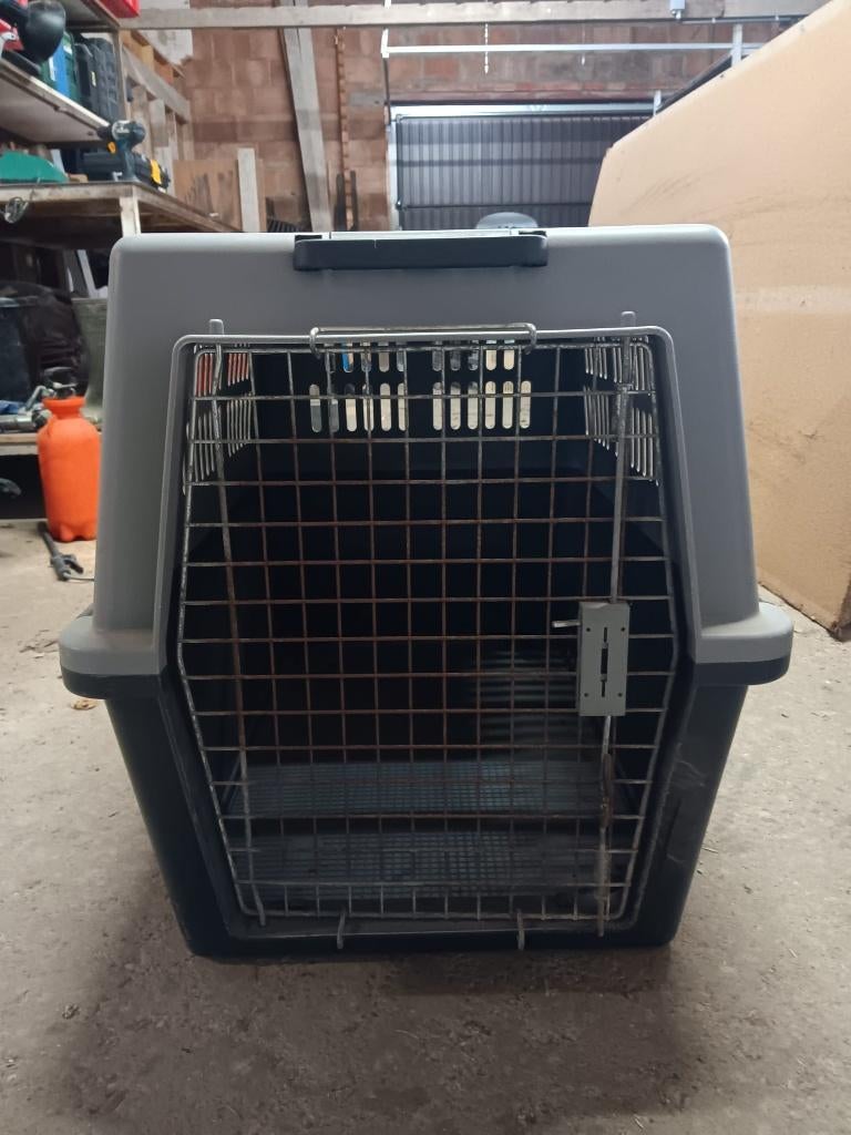 grote hondentransportbox / bench, Dieren en Toebehoren, Ophalen, Gebruikt