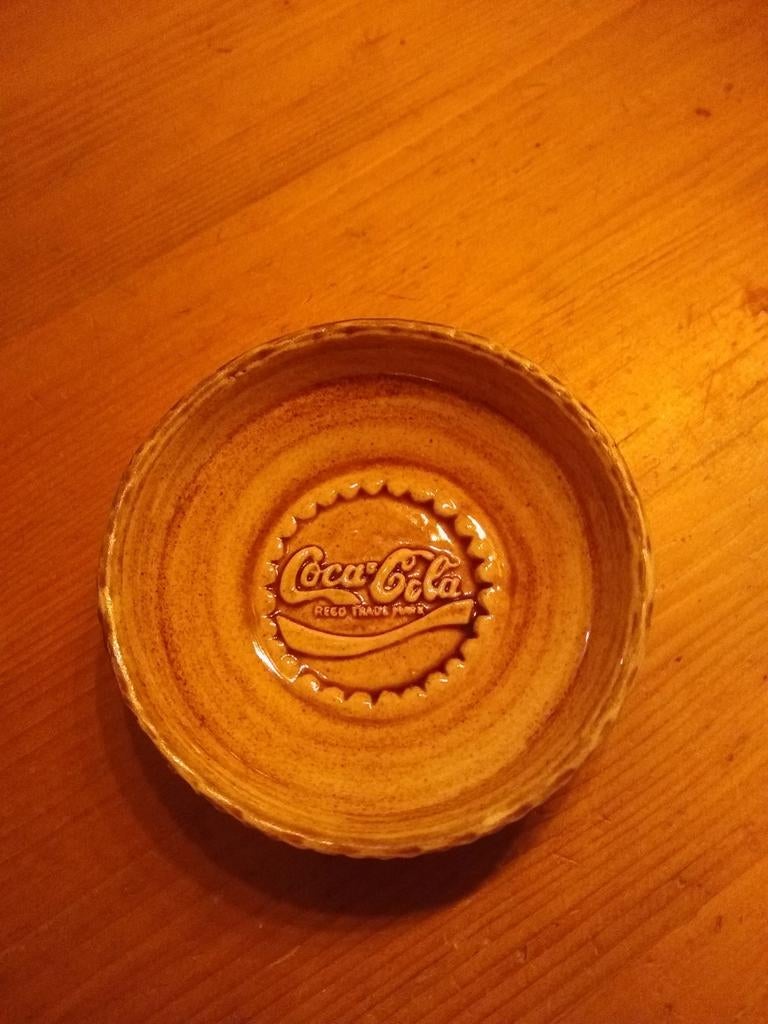 Coca-Cola keramiek schaaltje (Malta), Ophalen of Verzenden, Nieuw, Gebruiksvoorwerp