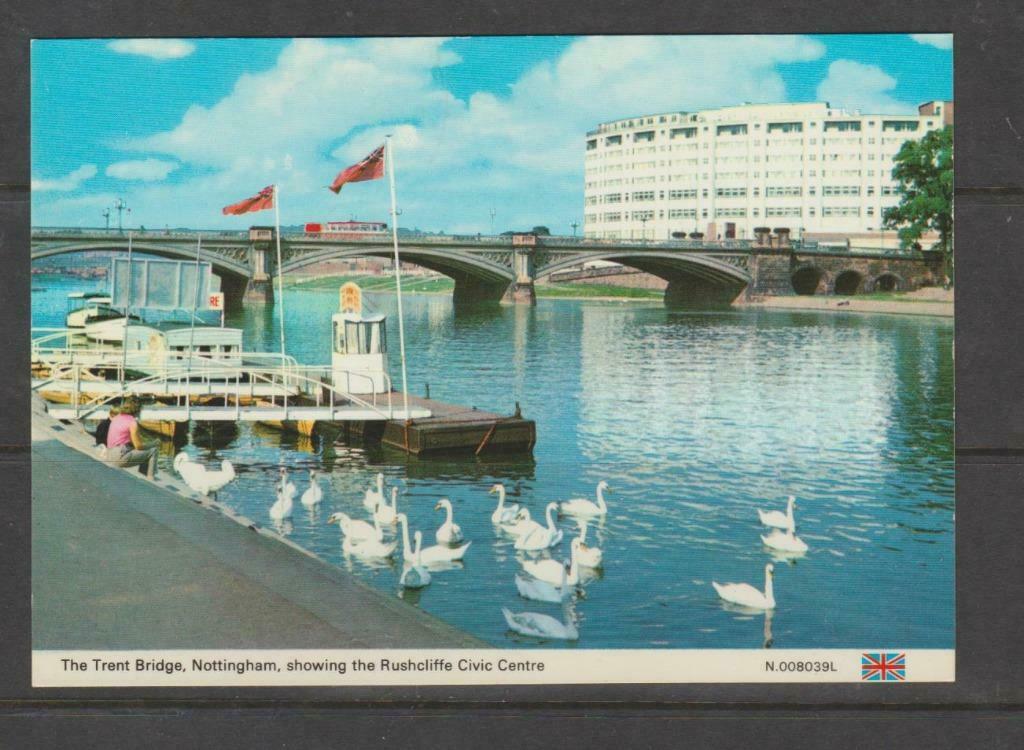 Carte postale du pont de Nottingham Trent - Dennis Cartes po, Envoi, 1960 à 1980, Non affranchie, Bâtiment