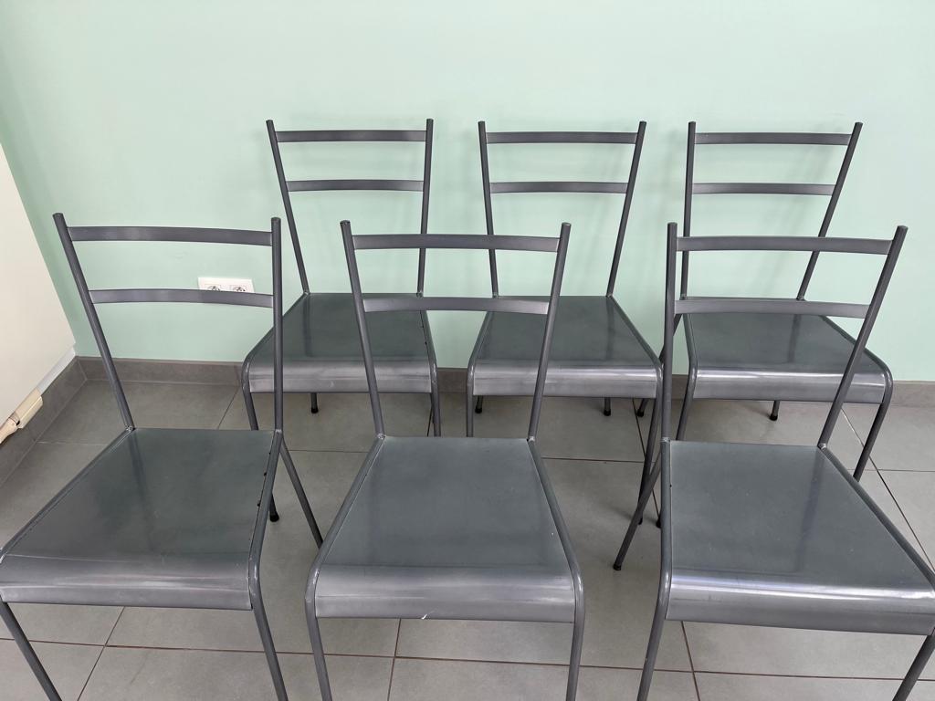 Zes metalen stoelen Habitat, Huis en Inrichting, Stoelen, Ophalen, Zo goed als nieuw, Metaal, Grijs