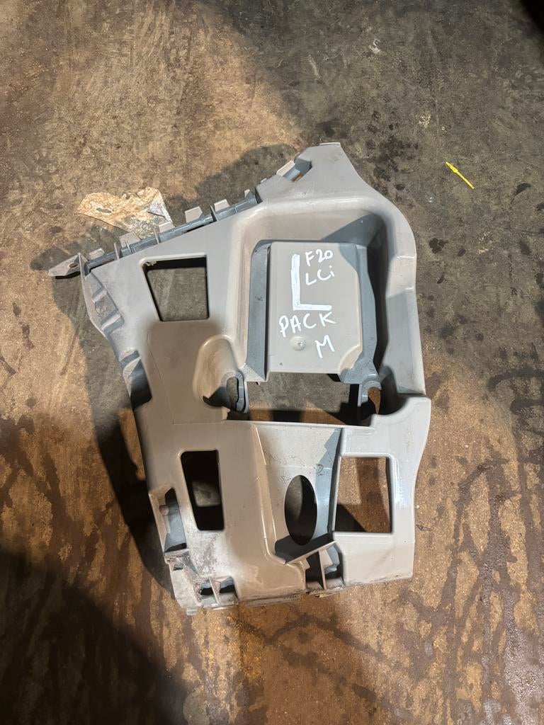 Bumpergeleider links BMW F20 LCI PACK M 51128063451, Auto-onderdelen, Carrosserie, Bumper, BMW, Links, Gebruikt, Ophalen