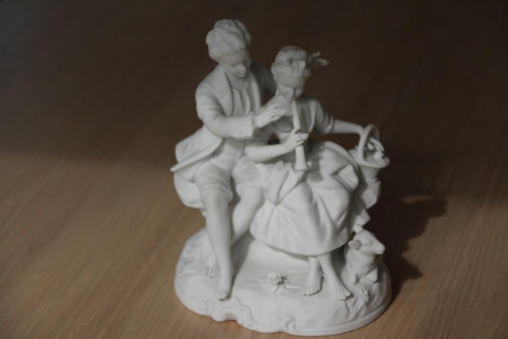 Porseleinen man en vrouw, Ophalen of Verzenden, Zo goed als nieuw
