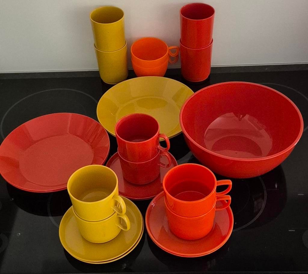 Retro Emsa camping servies jaren 70, Ophalen