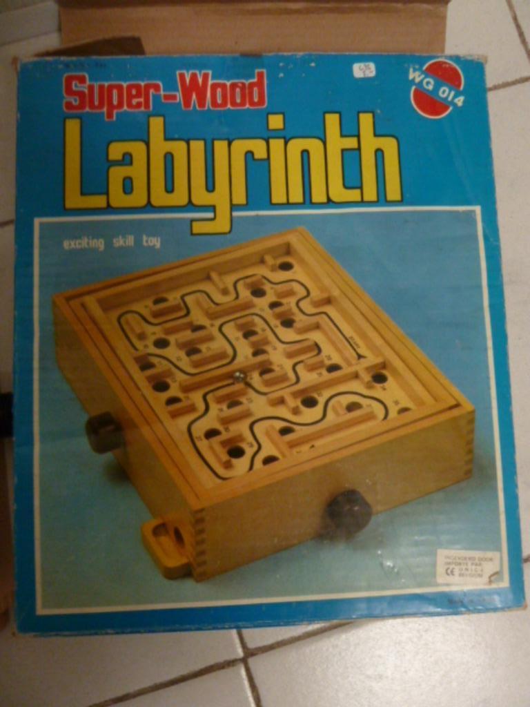 LABYRINTH en bois jeu d'adresse excitant 8 ans et +, 1 ou 2 joueurs, Enlèvement, Comme neuf