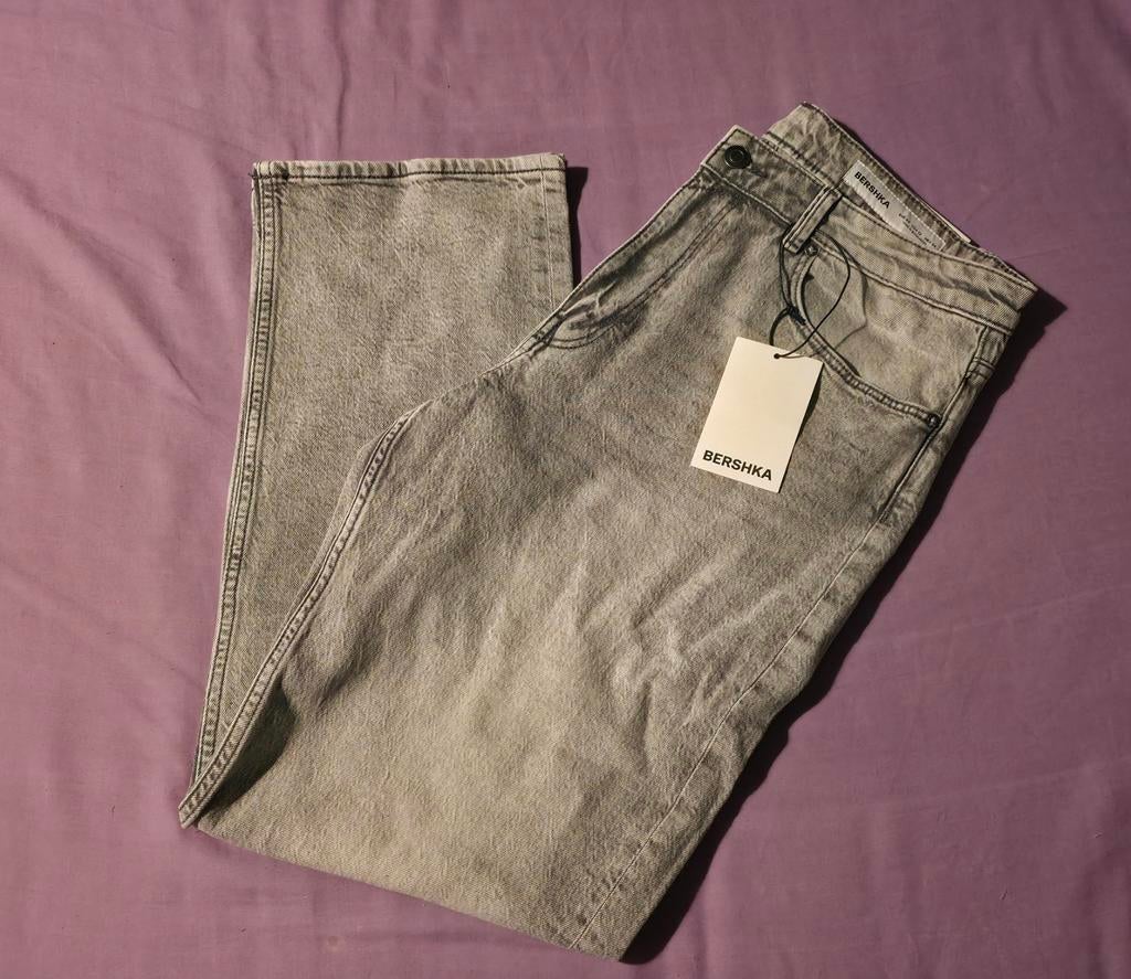 Grijze jeans voor dames Bershka 44, Verzenden, Nieuw, Bershka, Grijs