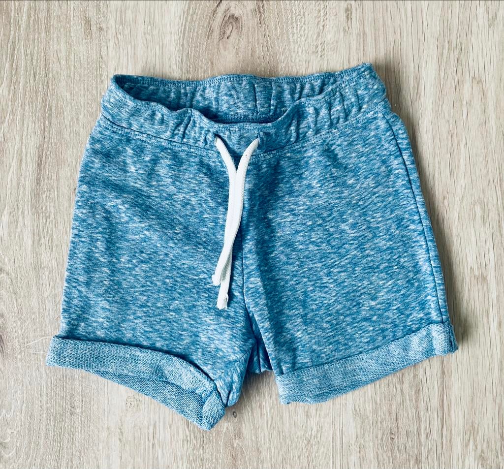 Kinderkleding (Short) - Maat 92, Kinderen en Baby's, Kinderkleding | Maat 92, Broek, H&M, Ophalen of Verzenden, Zo goed als nieuw