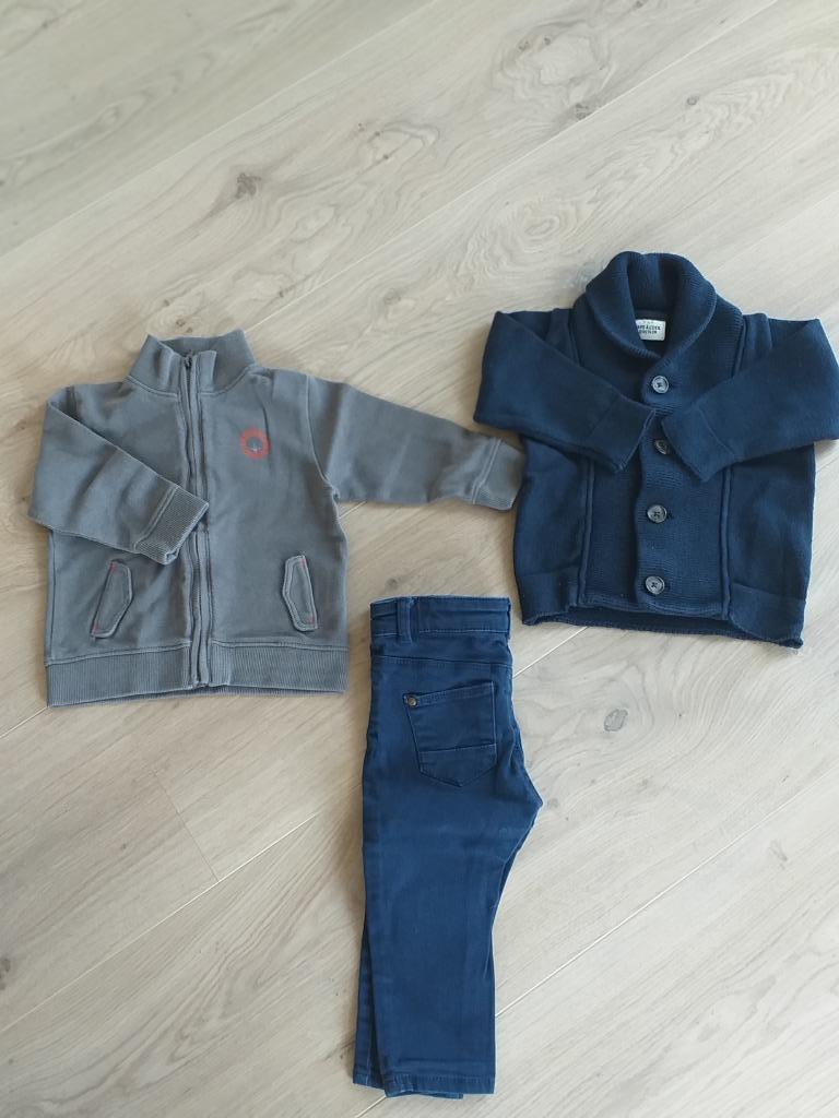 gilets et jean pour garçon - taille 74, Ophalen, Gebruikt, Truitje of Vestje, Obaibi