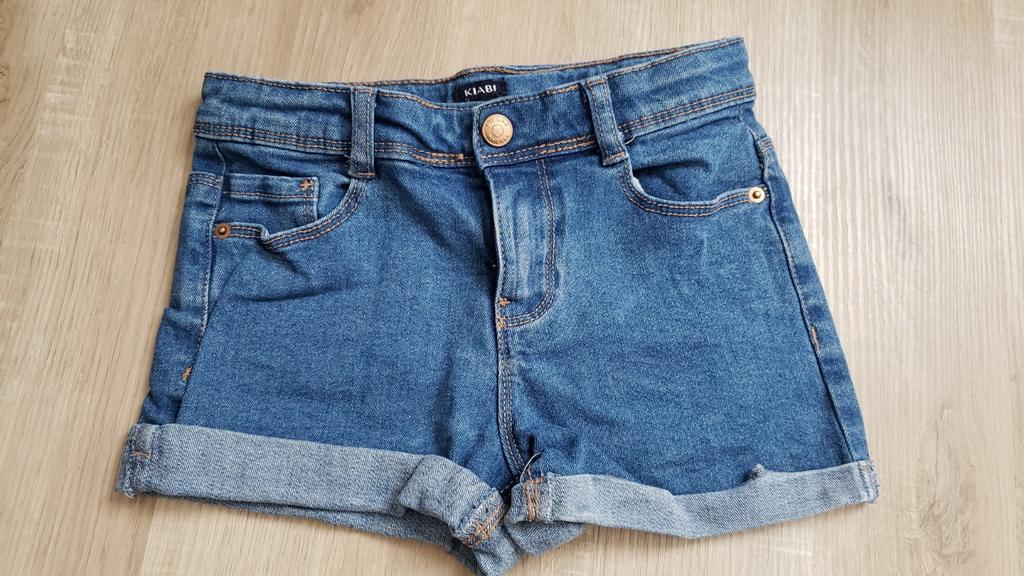 Short jeans fille, 8 ans, T126/131, Enfants & Bébés, Vêtements enfant | Taille 128, Kiabi, Enlèvement ou Envoi, Autres types, Comme neuf