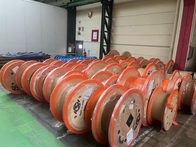 Houten Haspels GRATIS afhalen, Ophalen, Zo goed als nieuw, Rond, Hout