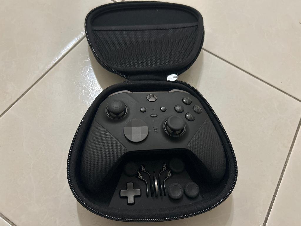 Manette xbox ELITE SÉRIES 2, Enlèvement, Comme neuf, Contrôleur