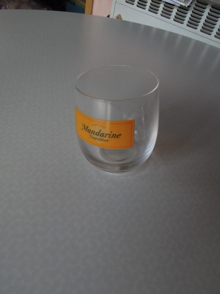 Verre Mandarine Napoléon, Collections, Enlèvement ou Envoi, Comme neuf, Verres et Verres à shot