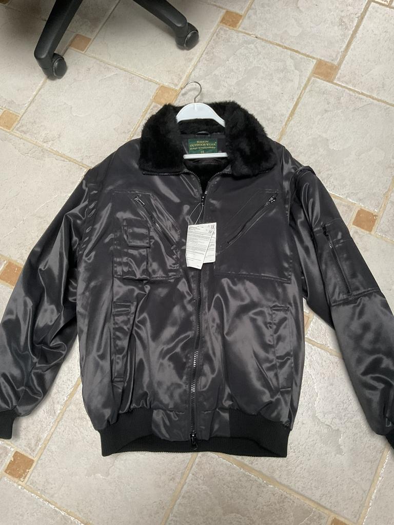 Nieuwe winter/zomervest Maat Xl, Kleding | Heren, Jassen | Winter, Ophalen of Verzenden, Nieuw, Maat 56/58 (XL), Zwart