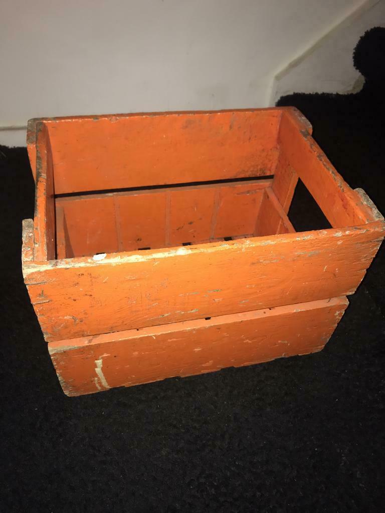 ORANJE HOUTEN KIST KRAT, Ophalen, Gebruikt