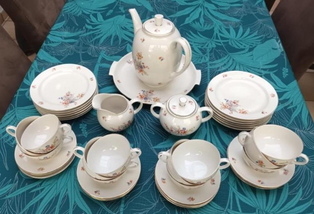 ANTIEK KOFFIESERVIES - PORSELEIN ARZBERG, Enlèvement