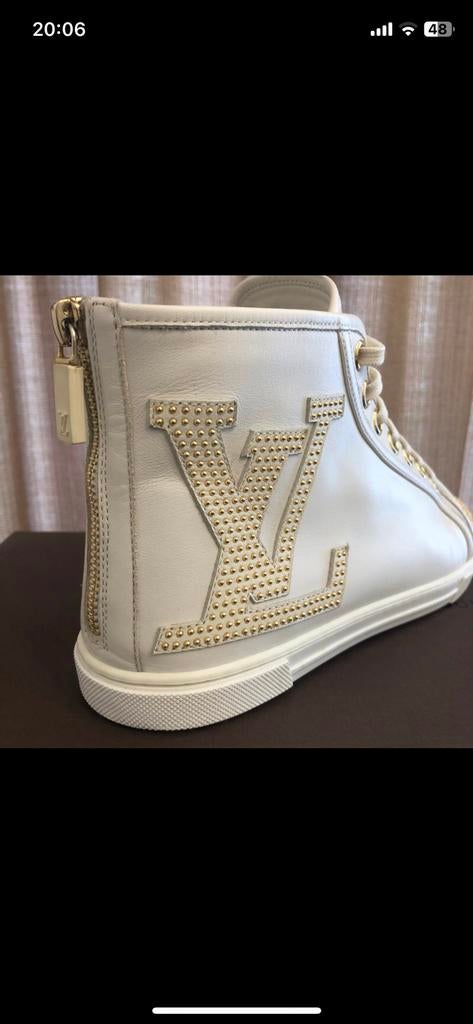 Louis Vuitton sneakers, maat 39 , nieuwstaat, Ophalen of Verzenden, Zo goed als nieuw, Schoenen