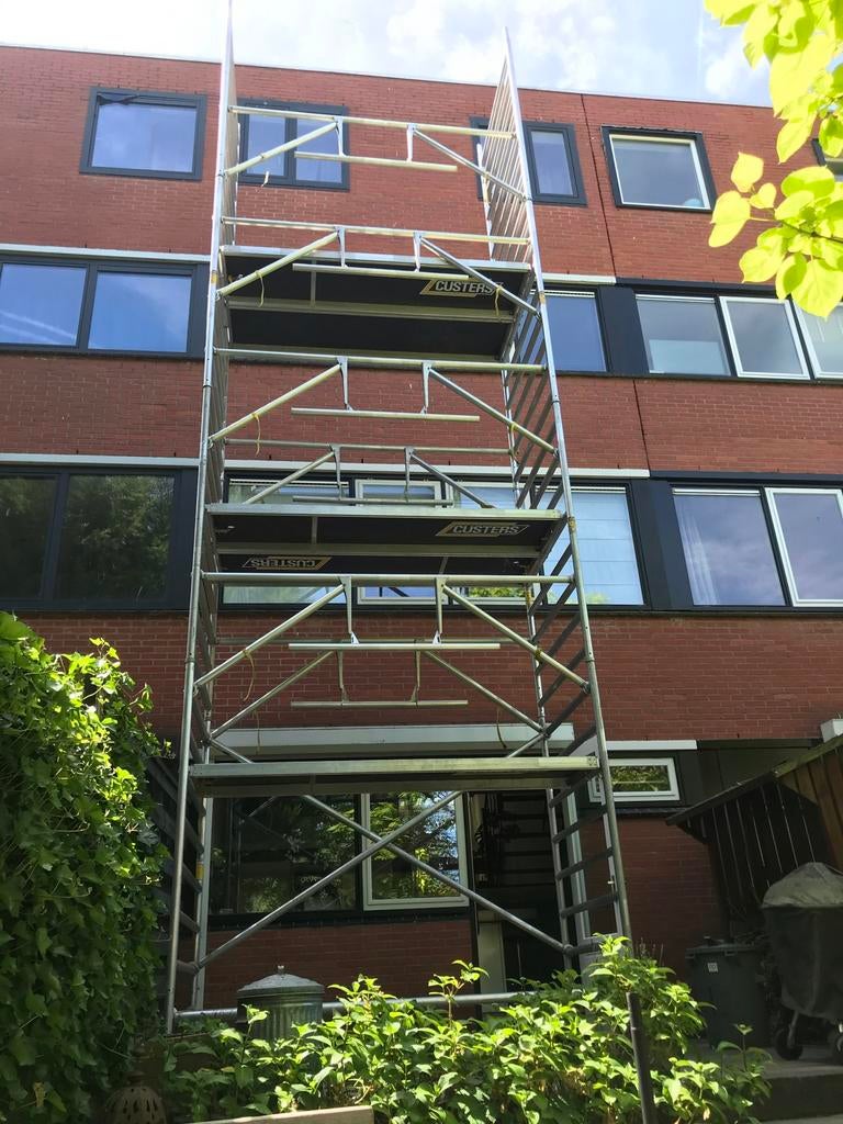 Custers rolsteiger 10,5 meter. (Profesioneel), Doe-het-zelf en Bouw, Ophalen, Zo goed als nieuw