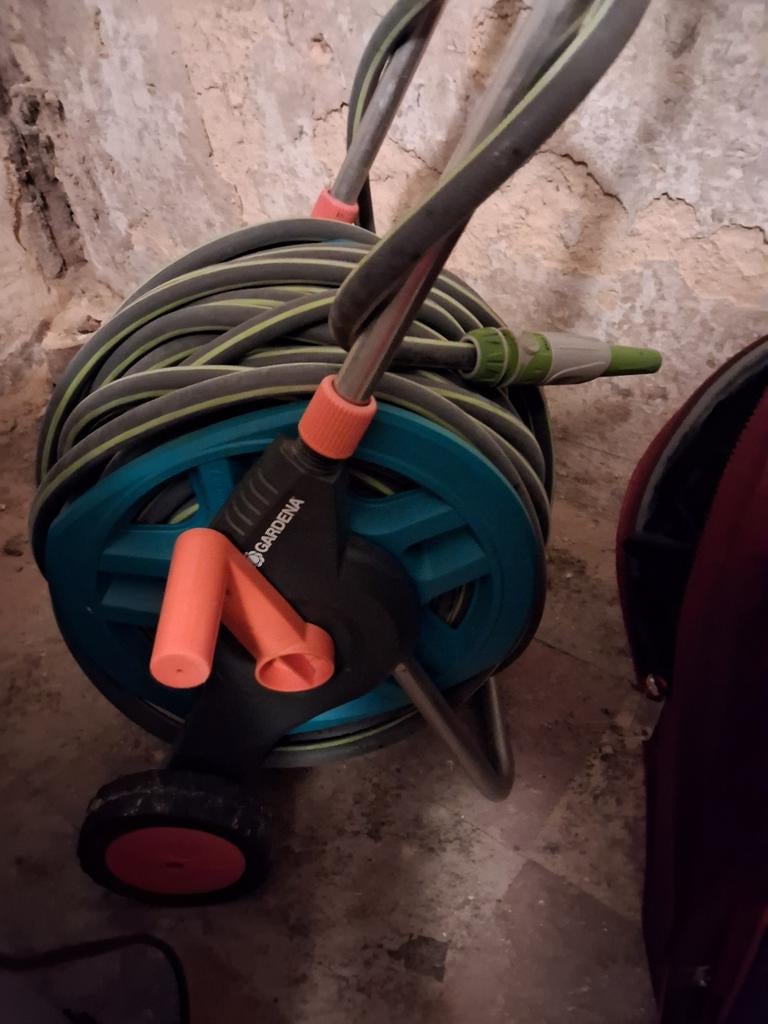 Tuyaux d arrosage a vendre, Enlèvement