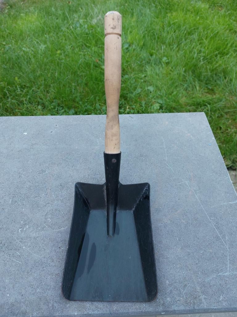 Pelle à cendres pour feu-ouvert, Jardin & Terrasse, Enlèvement, Comme neuf, Pelle
