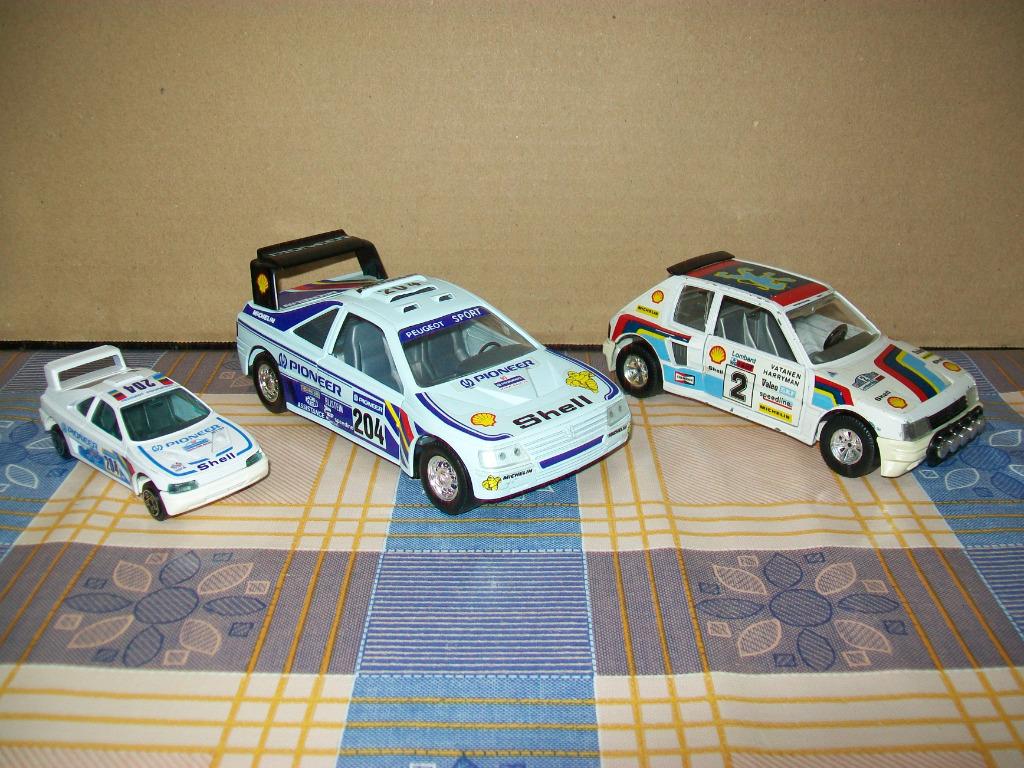 Bburago - Peugeot 405 205 - Rally - Paris Dakar - Burago, Enlèvement ou Envoi, Utilisé, Voitures