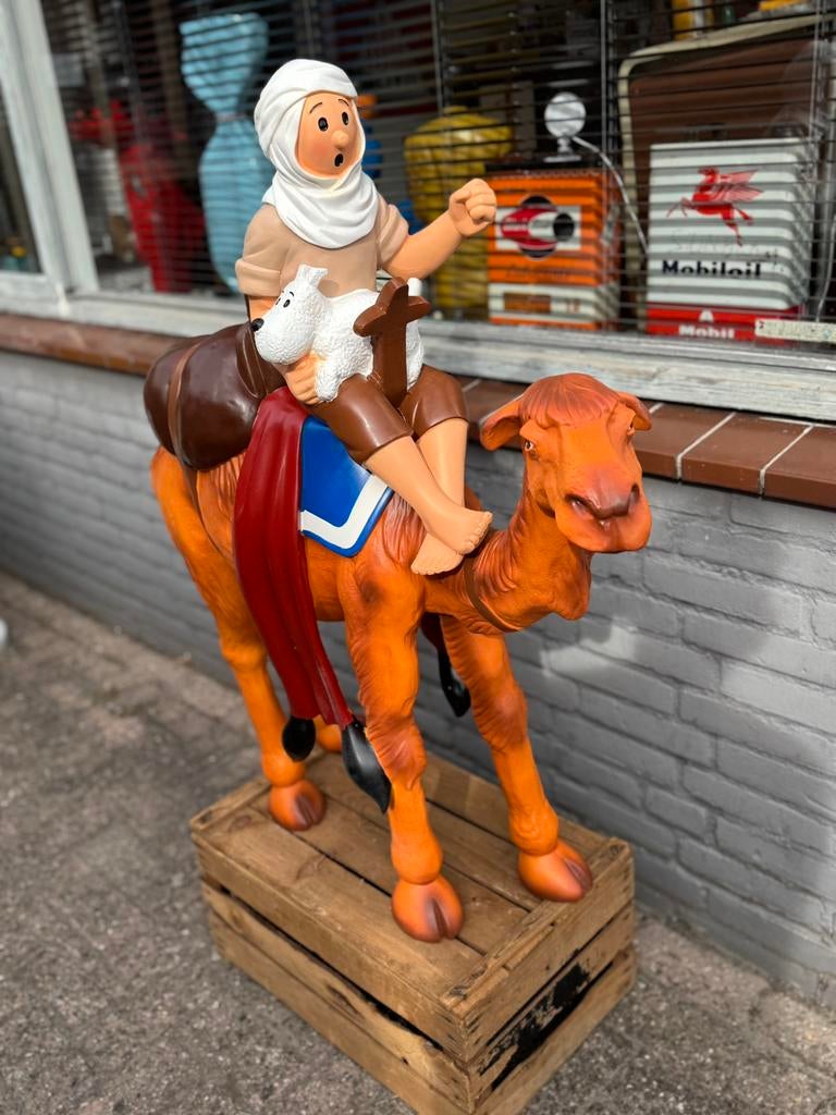 Groot Kuifje op Kameel beeld 🐪, Verzamelen, Ophalen, Kuifje, Zo goed als nieuw, Beeldje of Figuurtje