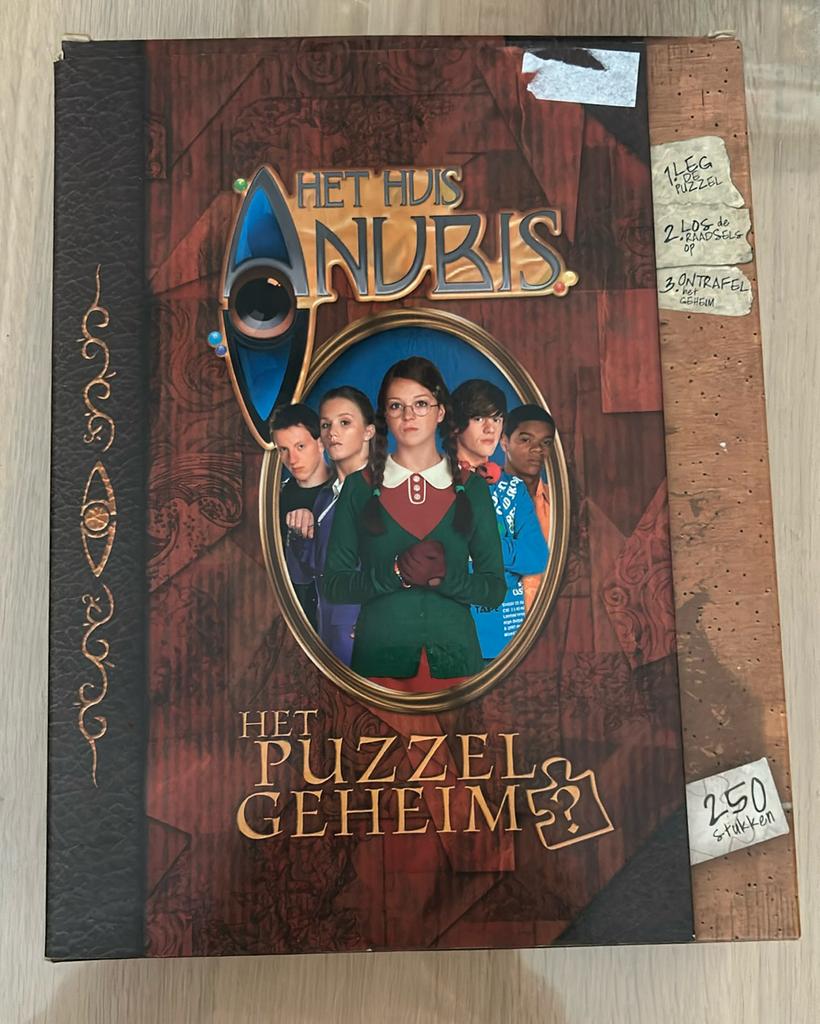 Puzzek 250 stukken, Hobby en Vrije tijd, Ophalen of Verzenden, Minder dan 500 stukjes, Zo goed als nieuw, Legpuzzel
