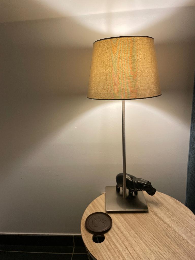 Leuke tafellamp, Huis en Inrichting, Lampen | Tafellampen, Ophalen of Verzenden