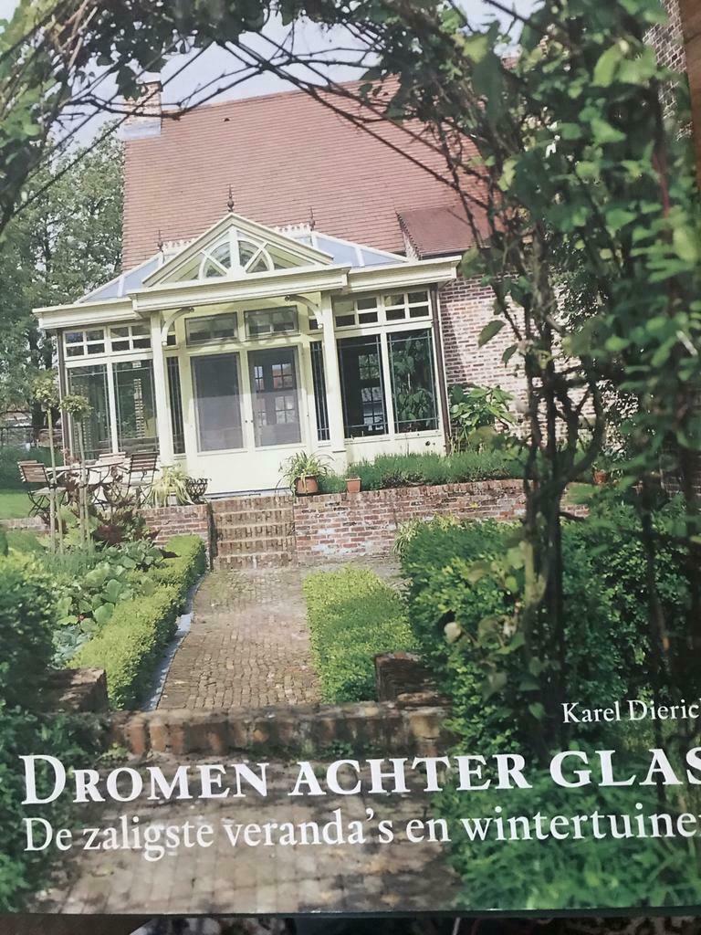 Boek “Dromen achter glas” Karel Dierick, Ophalen of Verzenden, Zo goed als nieuw