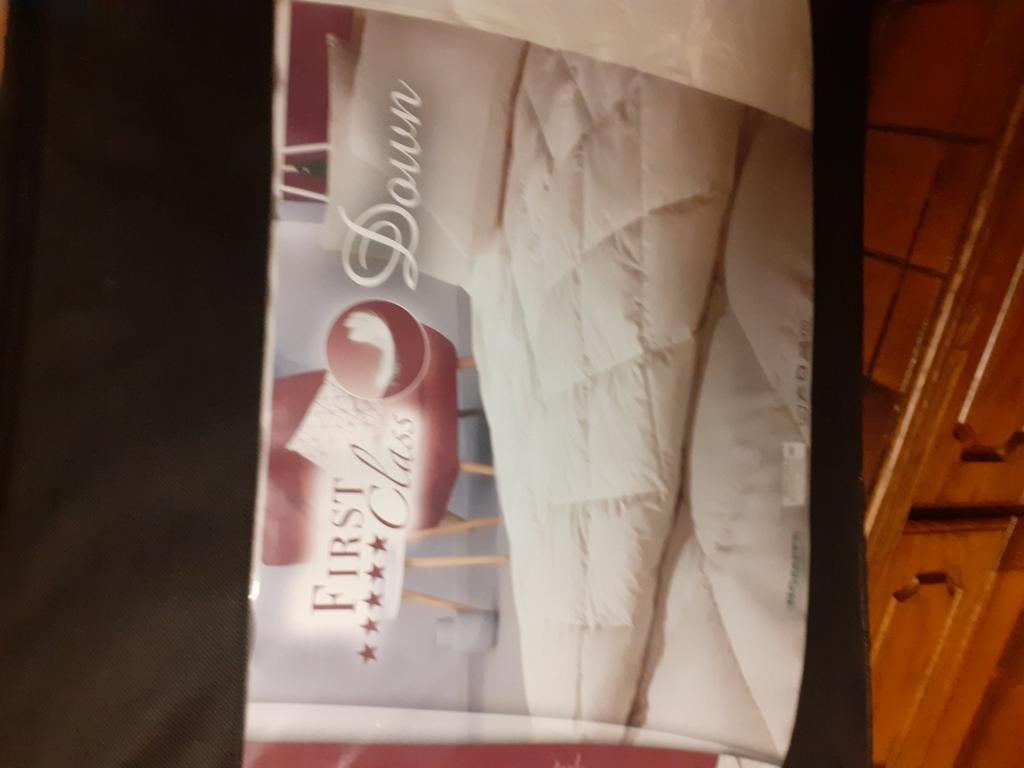 Donsdeken . First class. 100% ganzendons. 4-seizoenen.140x22, Ophalen, Gebruikt, Eenpersoons, Beige