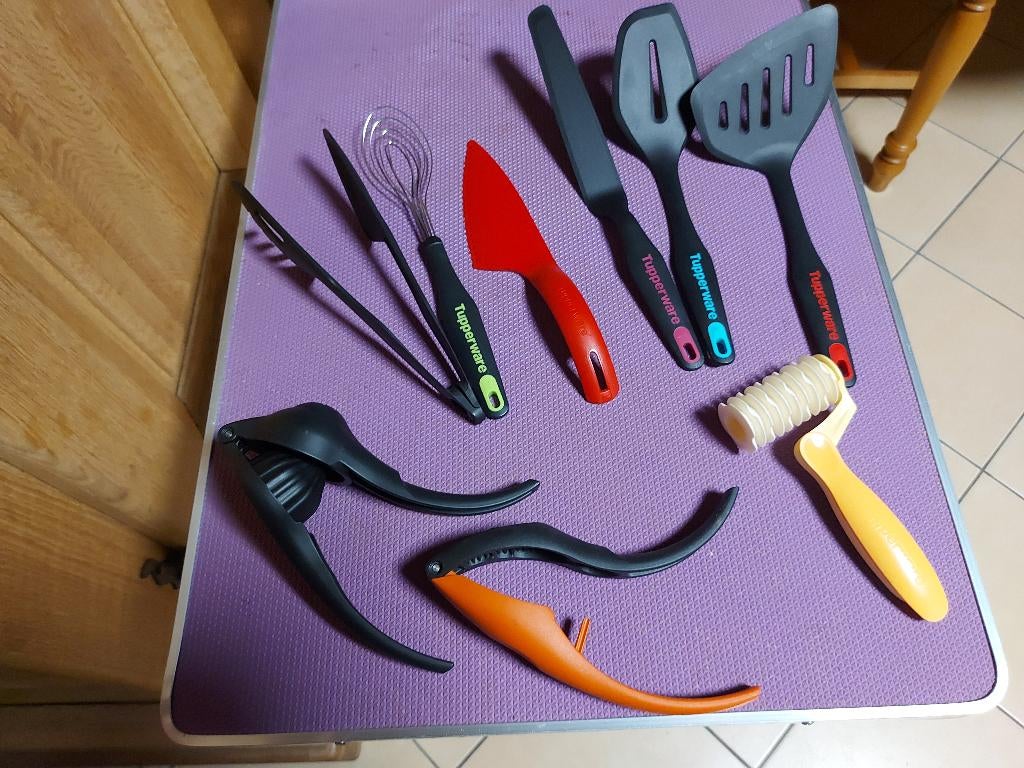Accessoires Tupperware, Enlèvement, Comme neuf